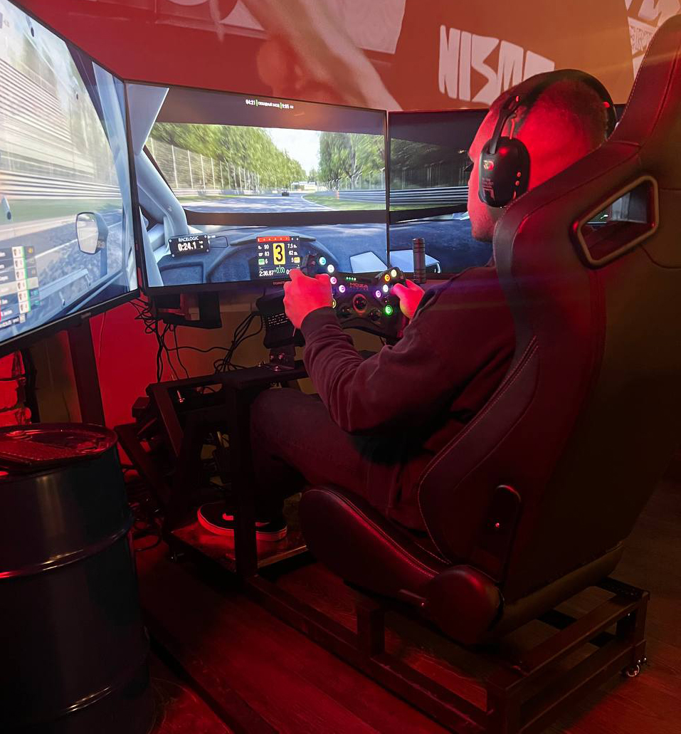 PRO I Moza R12 I CRP2 I Triple screen